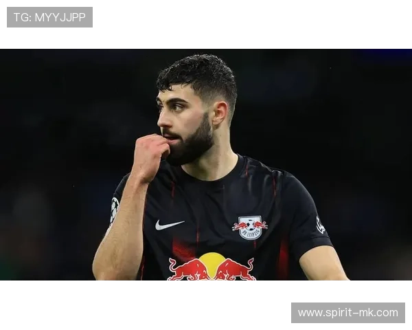 格瓦迪奥尔防守端表现亮眼，成球队后防核心支柱