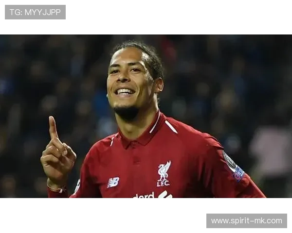 范戴克荣膺英超最佳后卫，防守艺术再登巅峰