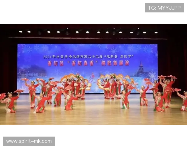 马丁内斯更新生活动态，展现平凡中的不凡瞬间